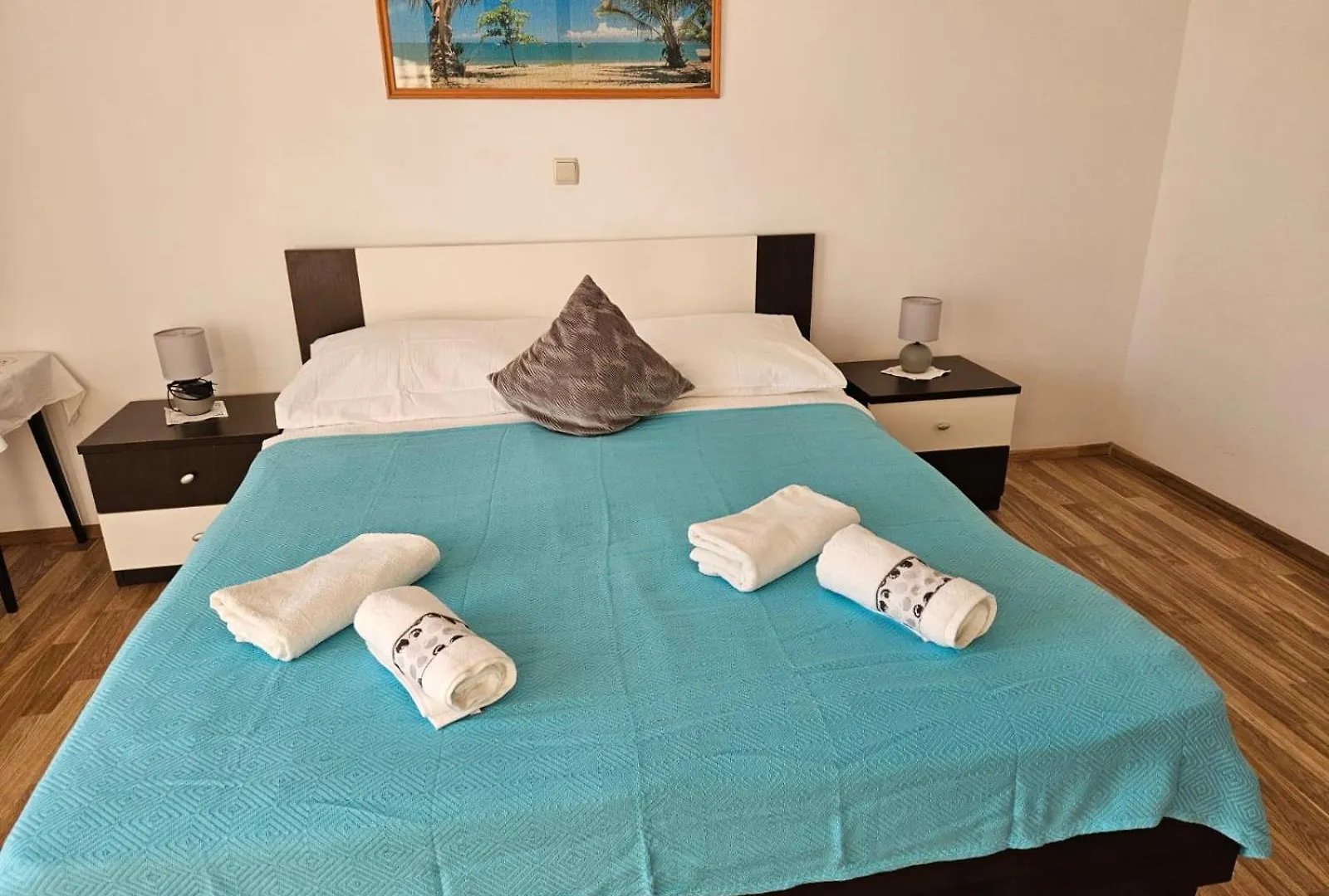 Pljesa Apartments Supetarska Draga 0*,  Croatia