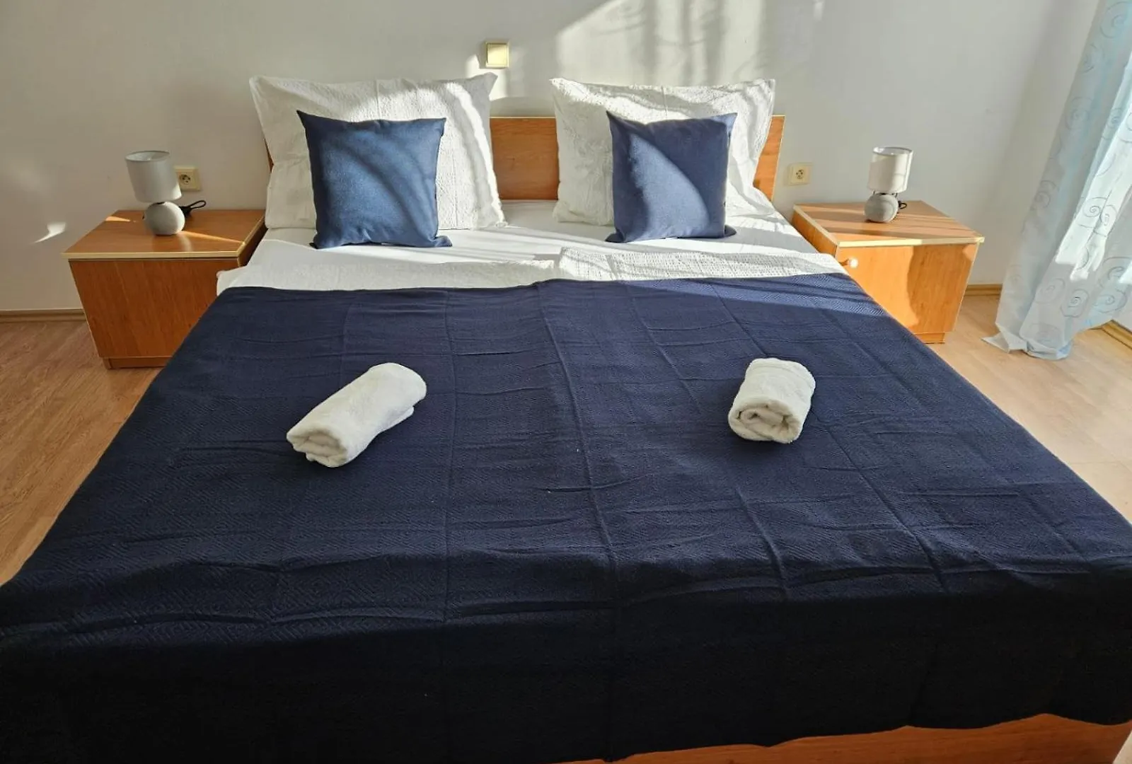 Pljesa Apartments Supetarska Draga