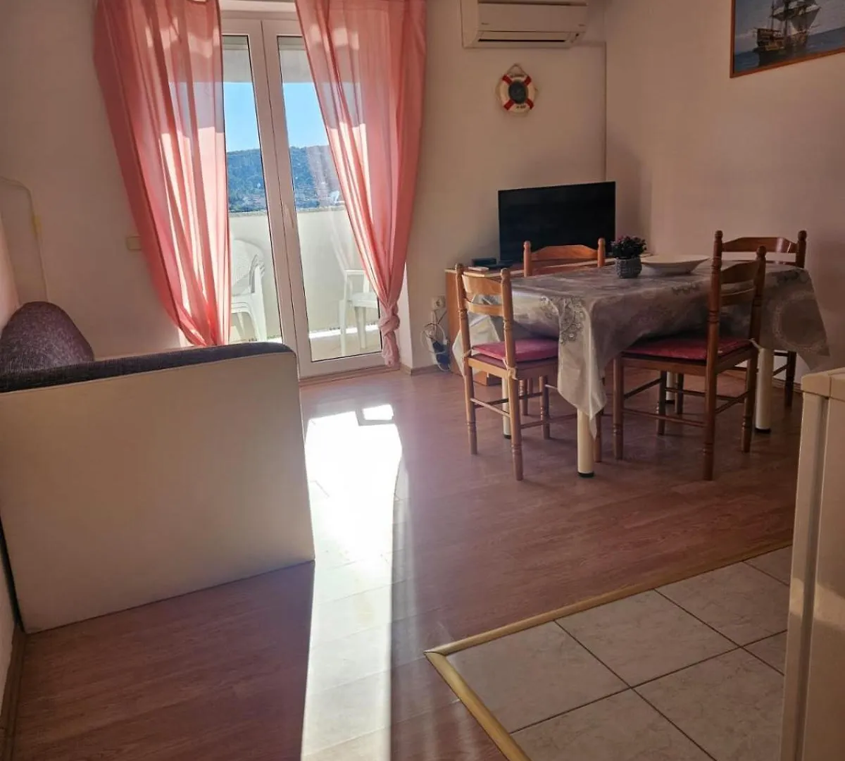 Pljesa Apartments Supetarska Draga