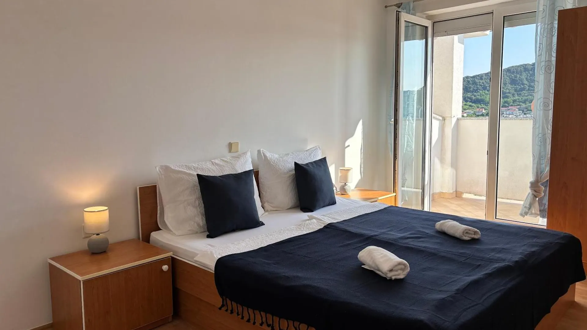 Pljesa Apartments Supetarska Draga 0*,  Croacia