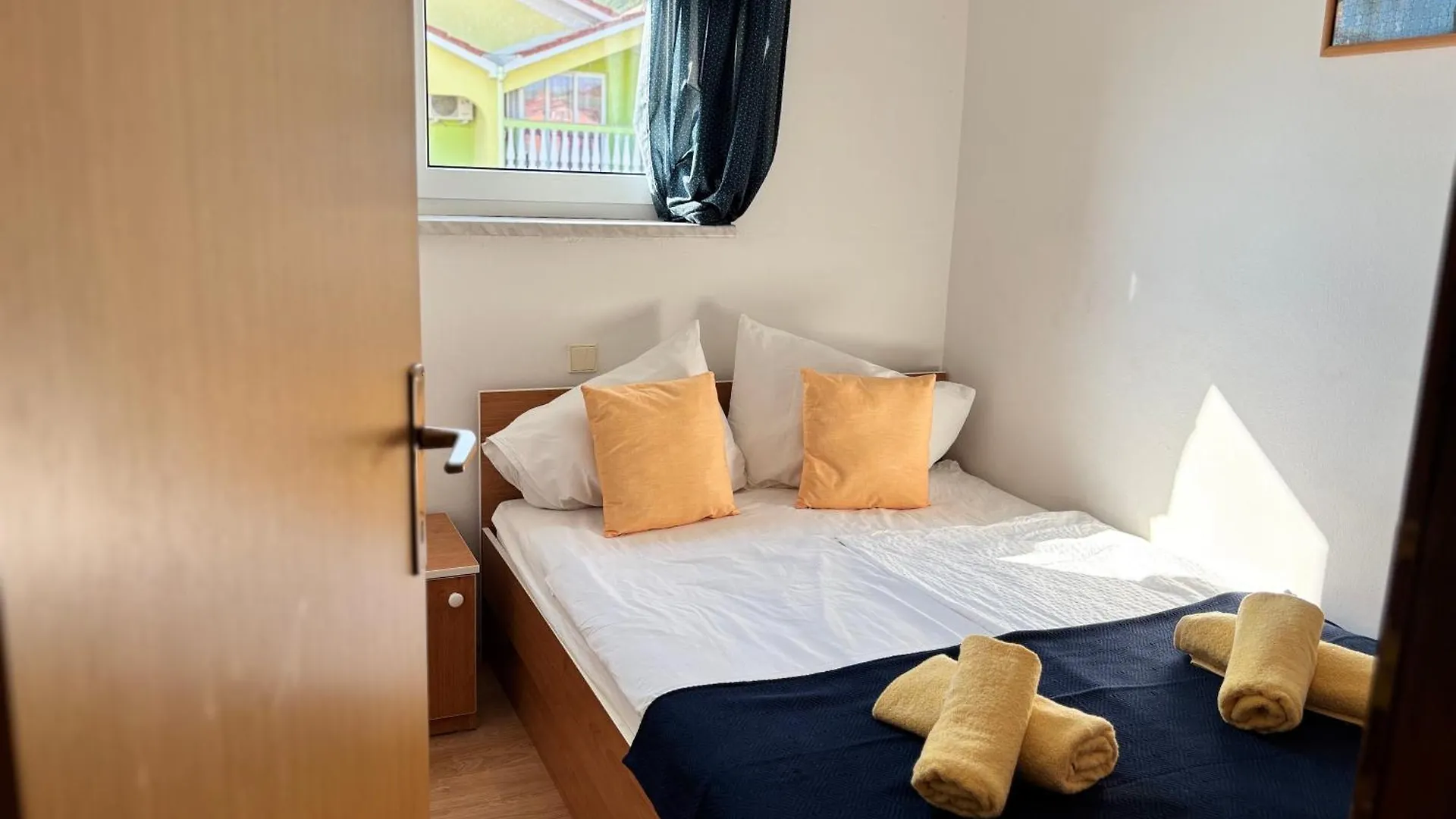 Pljesa Apartments Supetarska Draga