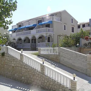 Vozab Apartman Pag Town